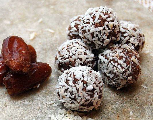 Cacao, Date & Nut Truffles | Gluten-free, Sugar-Free, Vegan optional | 12 pcs