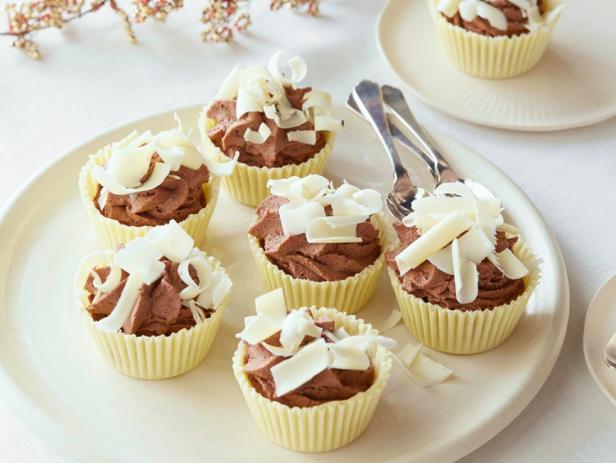 Mascaporne filled Chocolate Cups | 6 pieces