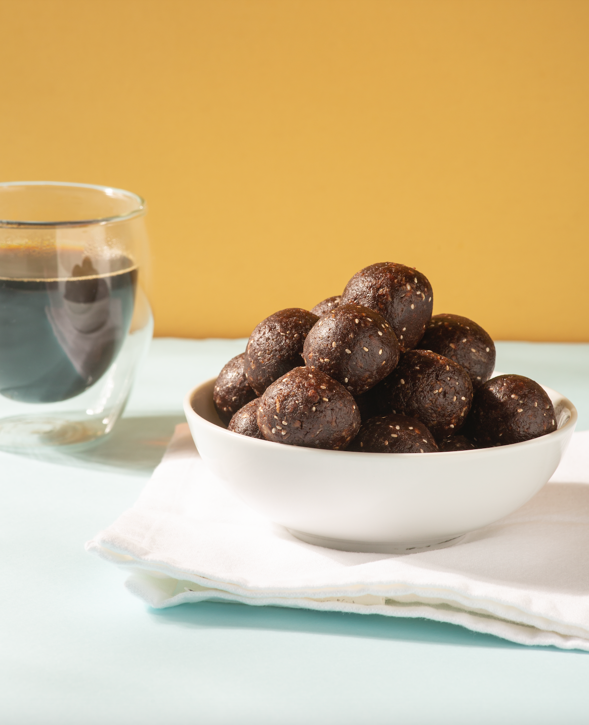 Nut Butter Dark Chocolate Bites | Gluten-Free, Vegan & Refined Sugar-Free | 8 Bites